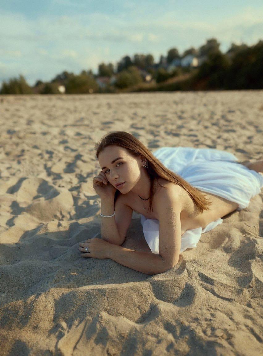 Тоня привлекальеная девушка из Буденновск цена от 5000 руб