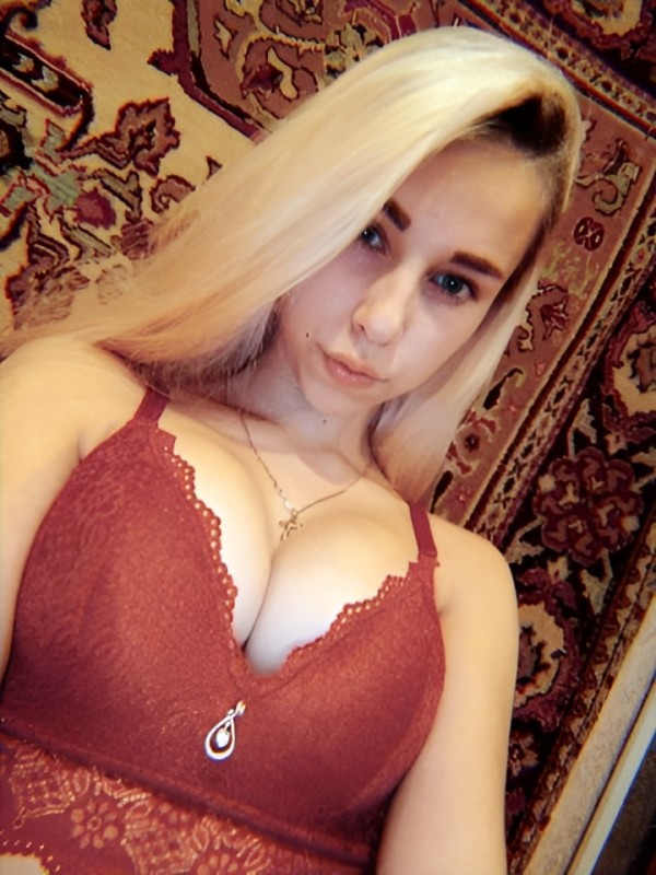 Соня привлекательная девушка из Буденновск цена от 3000 руб