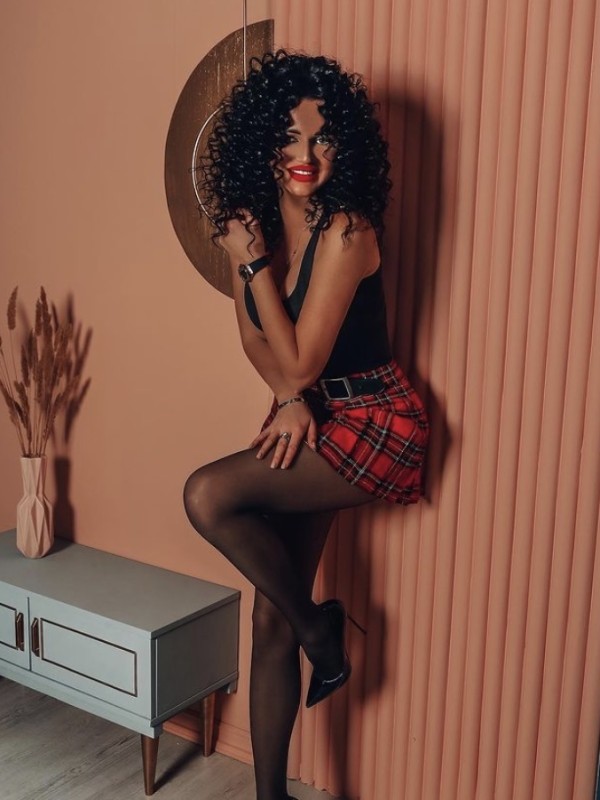 🎥 Людмила привлекательная девушка из Буденновск цена от 3500 руб